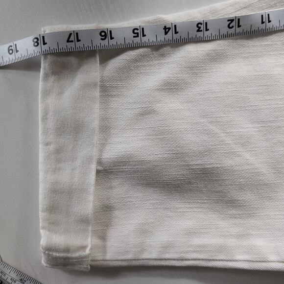 Levi's Womens Capri Jeans White Denim High Rise Pockets Cuffed Stretch Size 8 - Picture 14 of 16
